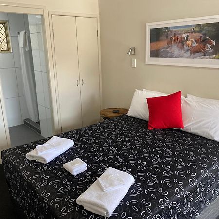 Citywalk Motor Inn ロックハンプトン エクステリア 写真